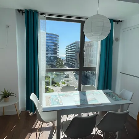Wow Onix Blue Mamaia Nord Apartment